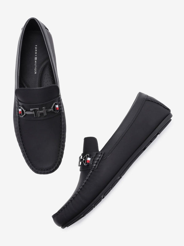 Tommy Hilfiger Men Textured Leather Formal Loafers