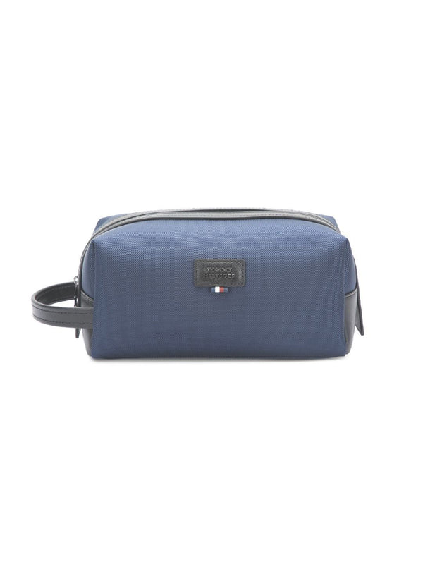 Tommy Hilfiger Tolietry Case Travel Accessory