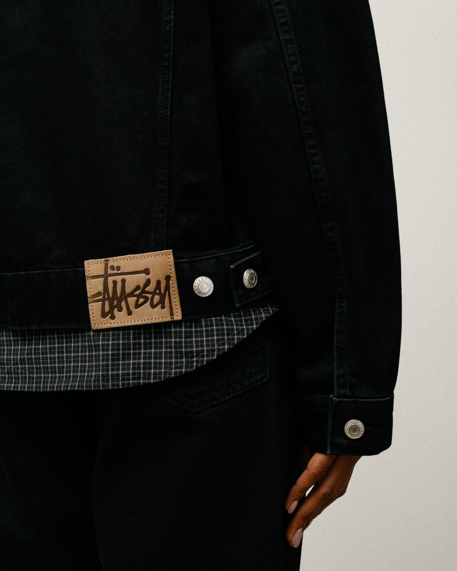DENIM TRUCKER JACKET
