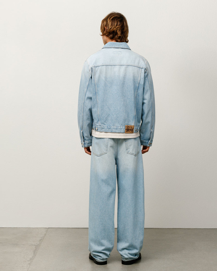 DENIM TRUCKER JACKET
