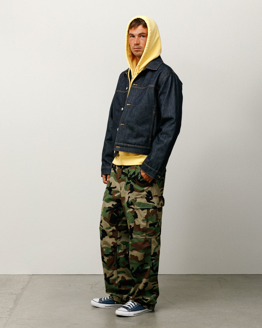 DENIM TRUCKER JACKET