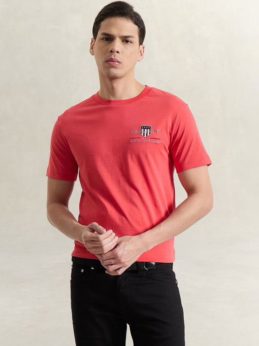 Gant Men Red Solid Regular Fit Archieve Shield T-Shirt