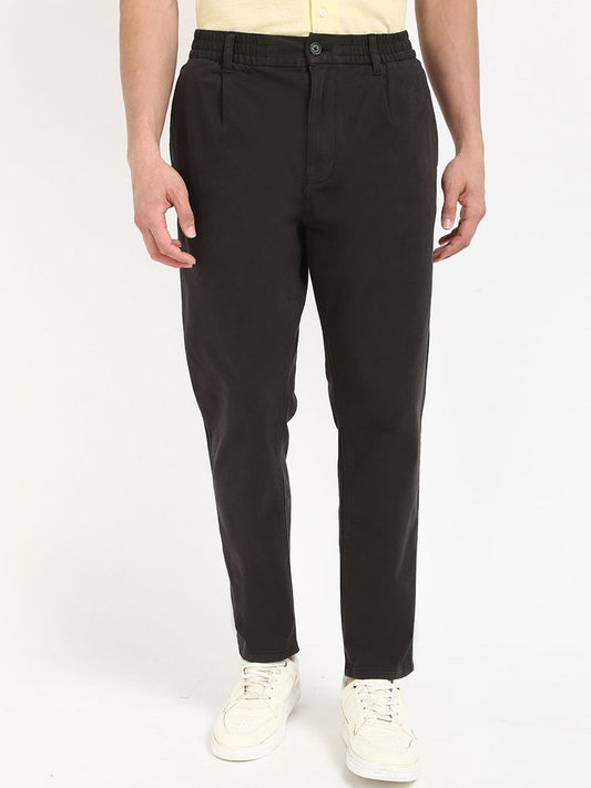 Tommy Hilfiger Men Tapered Fit Mid-Rise Cotton Trousers