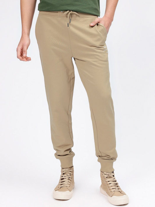 GANT Men Solid Mid-Rise Regular Fit Trackpants