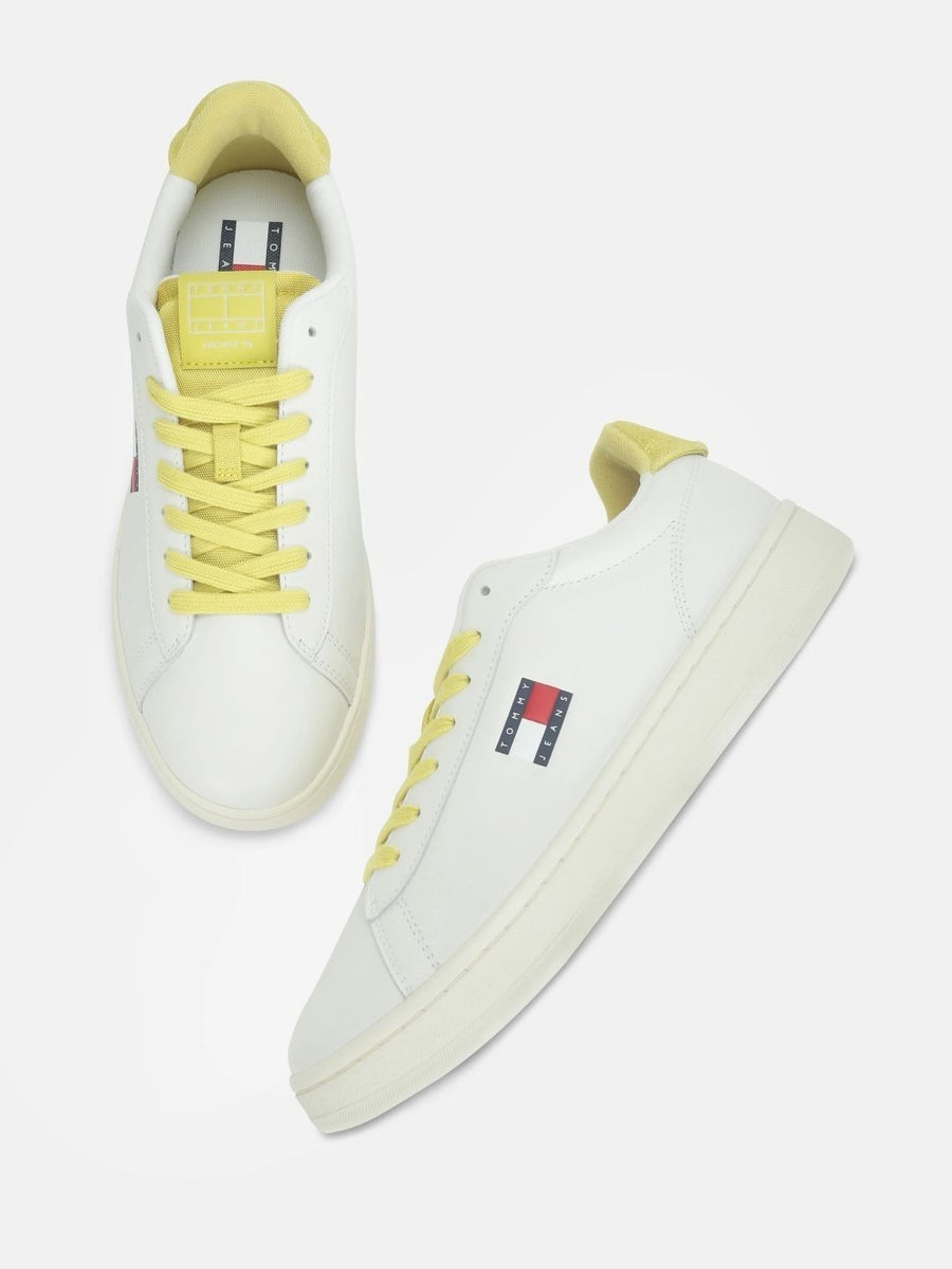 Tommy Hilfiger Men Colourblocked Leather Sneakers