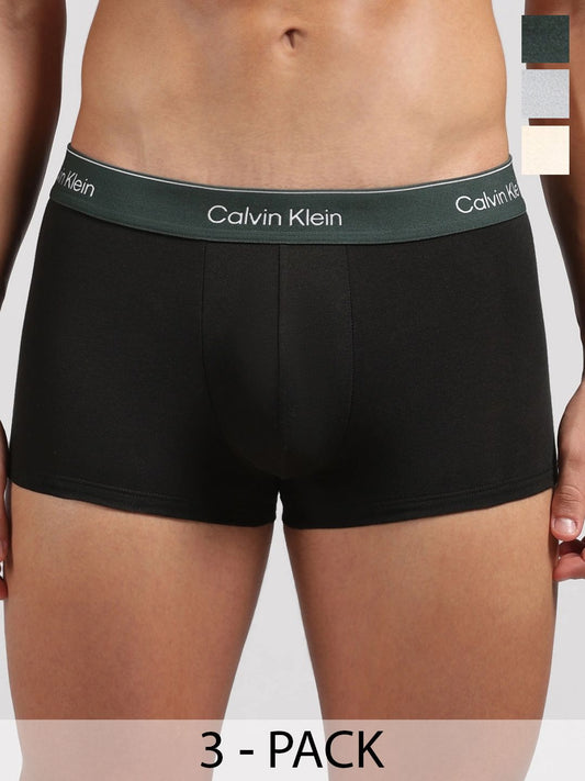 Calvin Klein Underwear Pack of 3 Cotton Solid Trunks