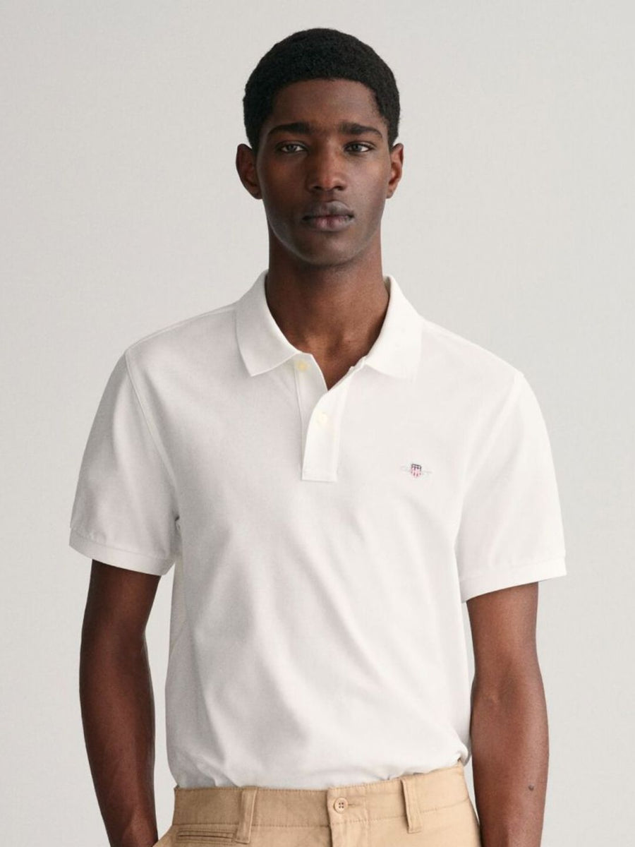 GANT Men Solid Polo Collar Pique Cotton T-shirt