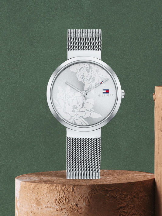 Tommy Hilfiger Women Silver-Toned Printed Dial & Steel Toned Stainless Steel Bracelet Style Straps Analogue Watch