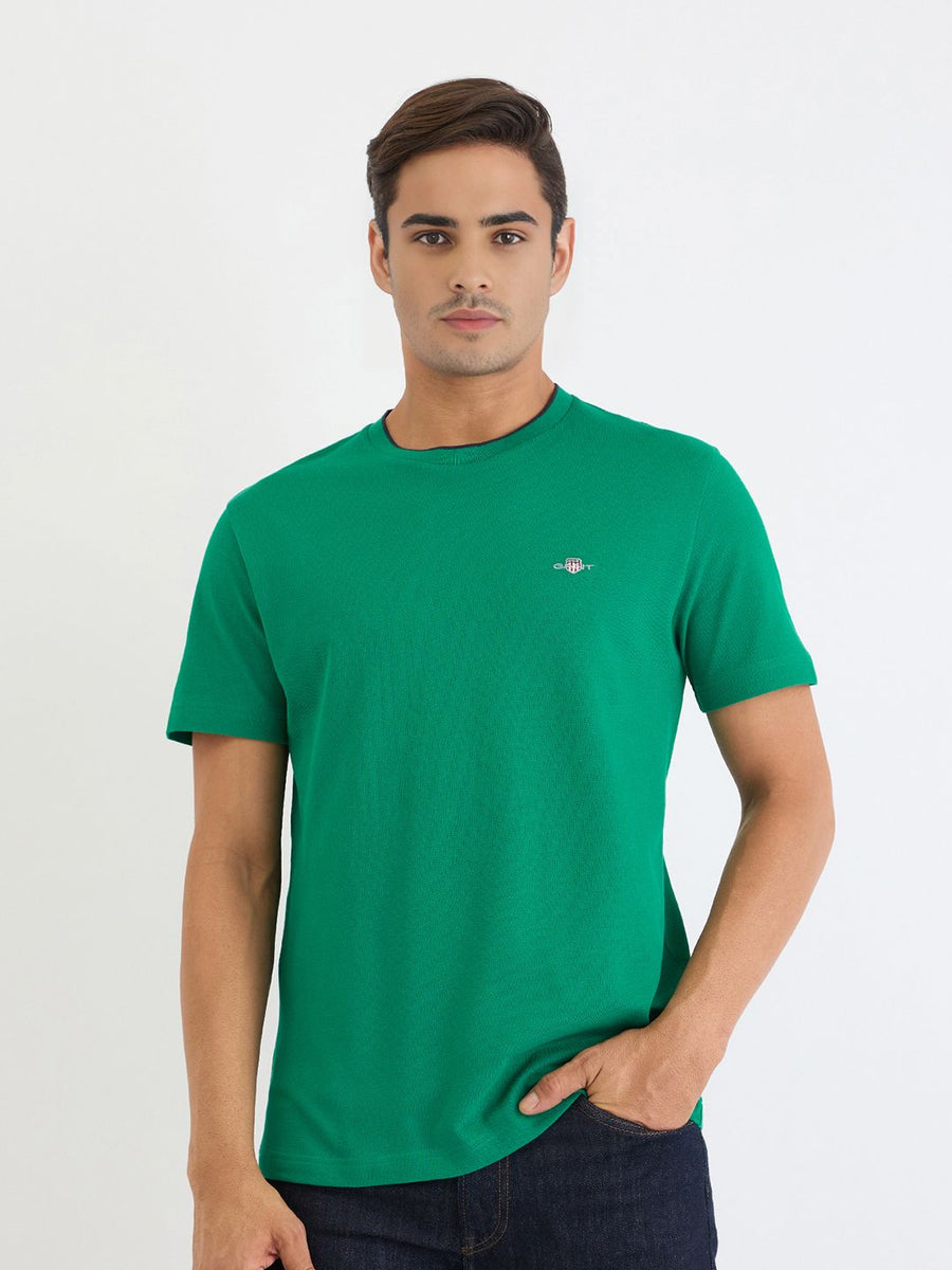 GANT Men Typography Monochrome Applique T-shirt