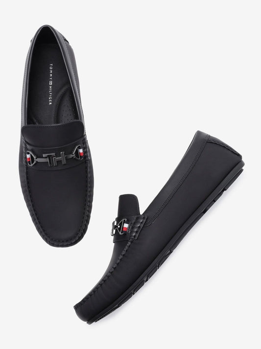 Tommy Hilfiger Men Textured Leather Formal Loafers