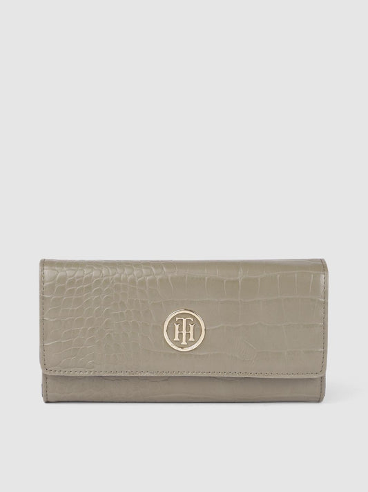 Tommy Hilfiger Women Green PU Envelope Wallet