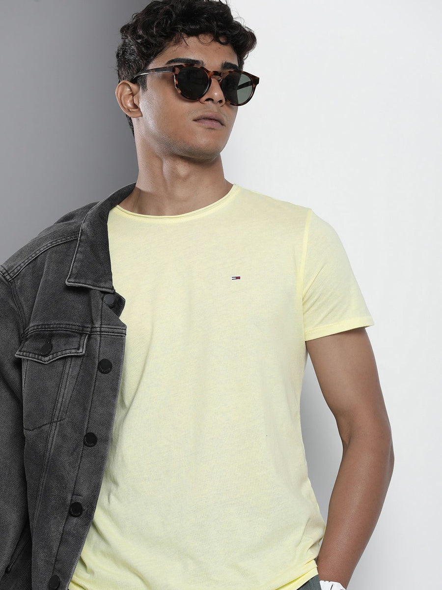 Tommy Hilfiger Men Solid Raw Edge Slim Fit T-shirt