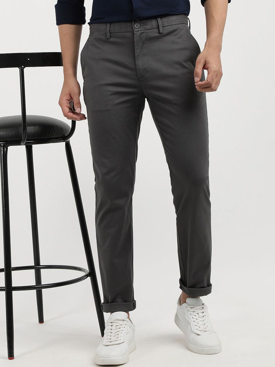 Tommy Hilfiger Men Solid Straight Fit Mid-Rise Chinos Trousers