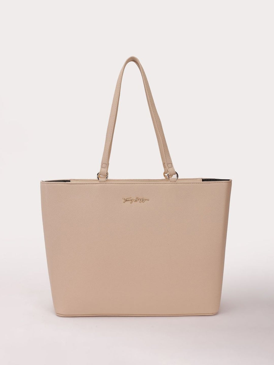 Tommy Hilfiger Women Solid Shopper Tote Bag