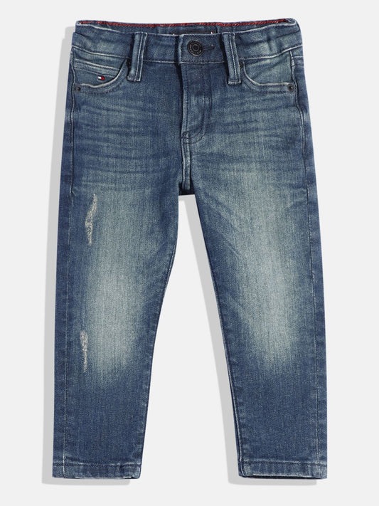 Tommy Hilfiger Boys Straight Fit Mid-Rise Low Distress Heavy Fade Stretchable Jeans