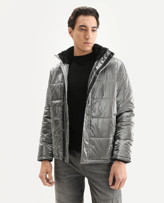 Rare Rabbit Men's Osad Dark Grey Polyester Plain Relaxed Fit Full Sleeve Hooded Jacket