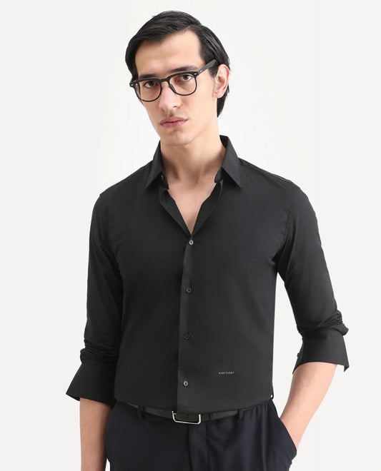 Rare Rabbit Men's Neutron8 Black Cotton Plain Regular Fit Full Sleeve Collared Shirt
