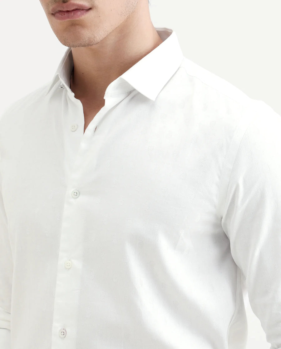 Rare Rabbit Men's Trica White Cotton Plain Regular Fit Full Sleeve Collared Shirt