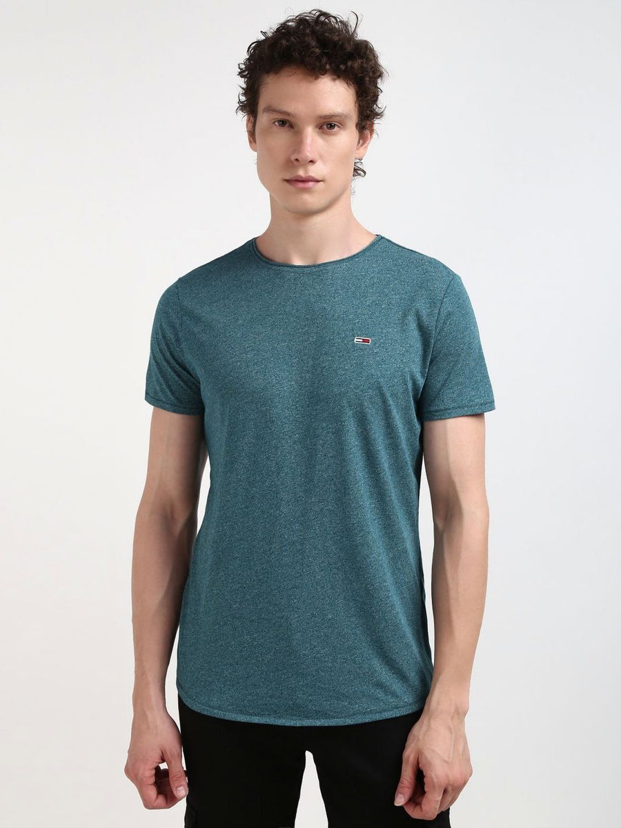 Tommy Hilfiger Men Solid Round Neck Cotton Slim Fit T-Shirt