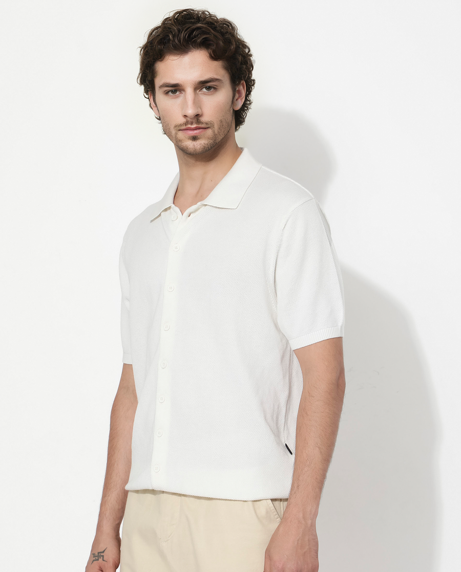 Rare Rabbit Men's Alias-N Ss Off White Cotton Plain Regular Fit Half Sleeve Collared Shirt