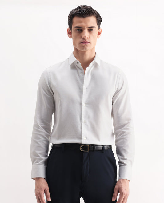 Rare Rabbit Men's Astron 25 White Cotton Blend Plain Regular Fit Full Sleeve Collared Shirt