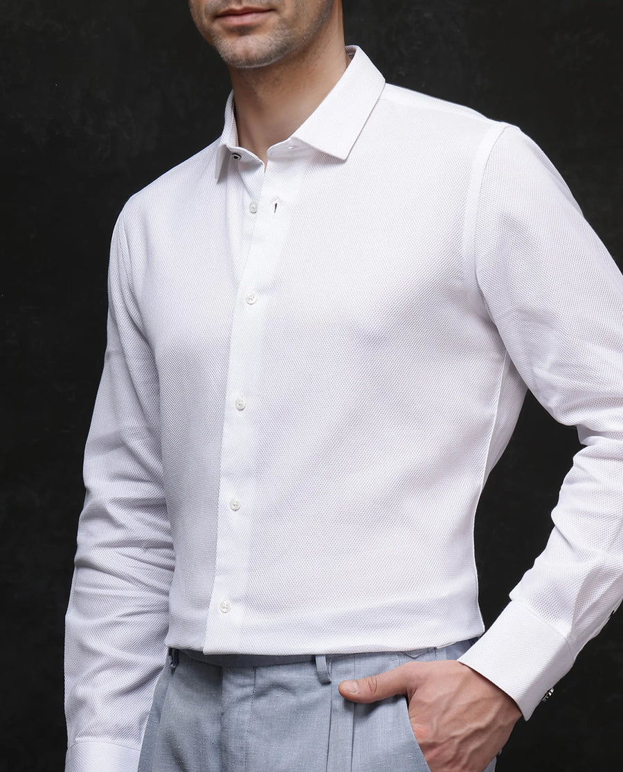 Rare Rabbit Men's Astron-1 White Cotton Plain Regular Fit Full Sleeve Collared Shirt