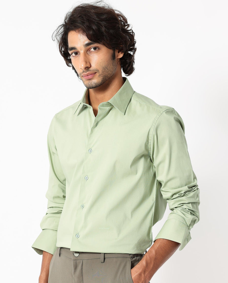 Rare Rabbit Men's Benedict Pastel Green Cotton Plain Regular Fit Full Sleeve Collared Shirt