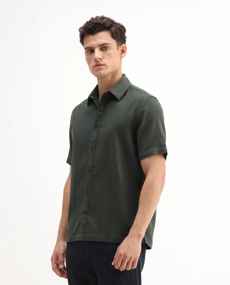 Rare Rabbit Men's Berk-Ss Olive Cotton Plain Regular Fit Half Sleeve Spread Collar Shirt