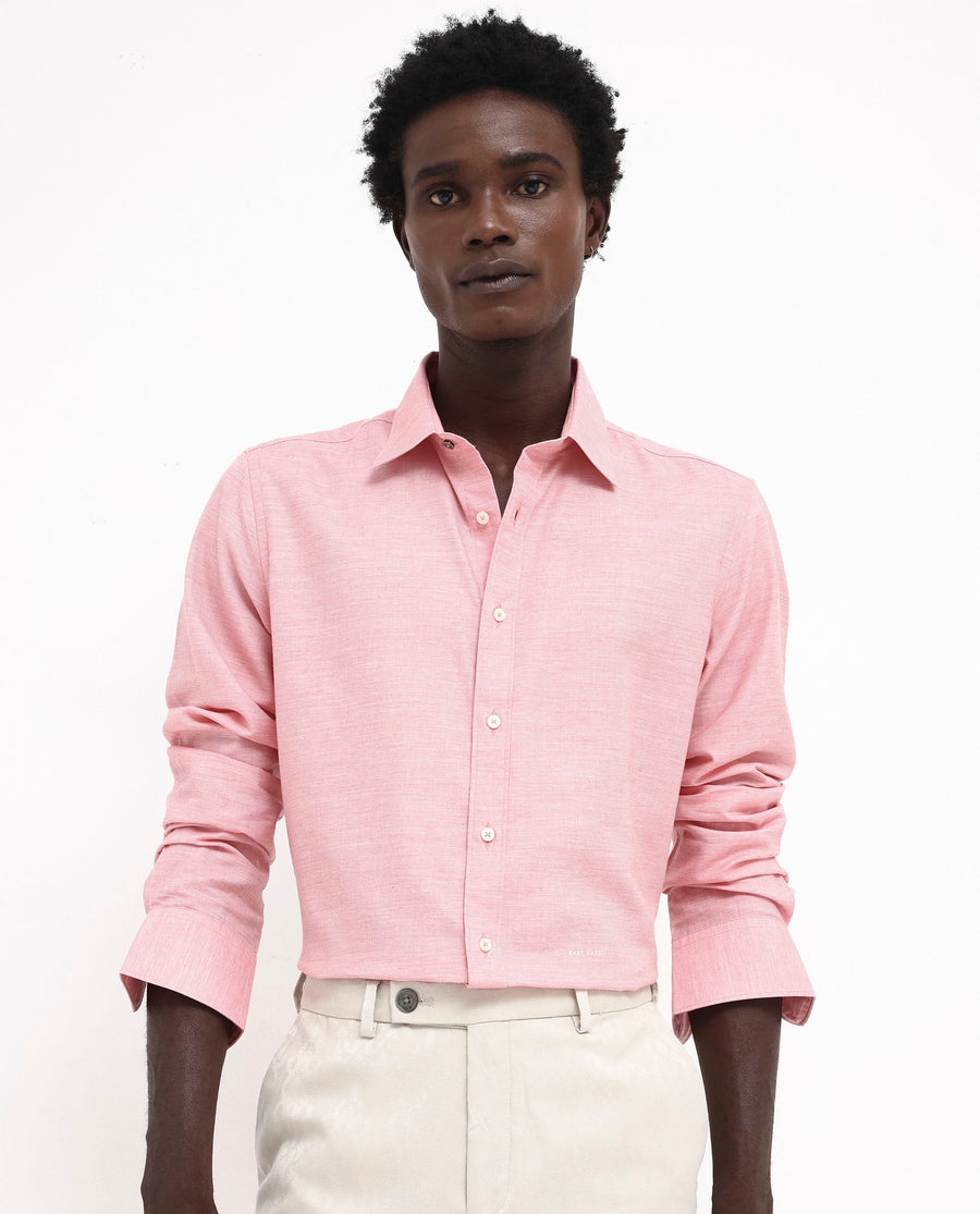 Rare Rabbit Men's Chapelle Flouroscent Pink Cotton Plain Regular Fit Full Sleeve Collared Shirt