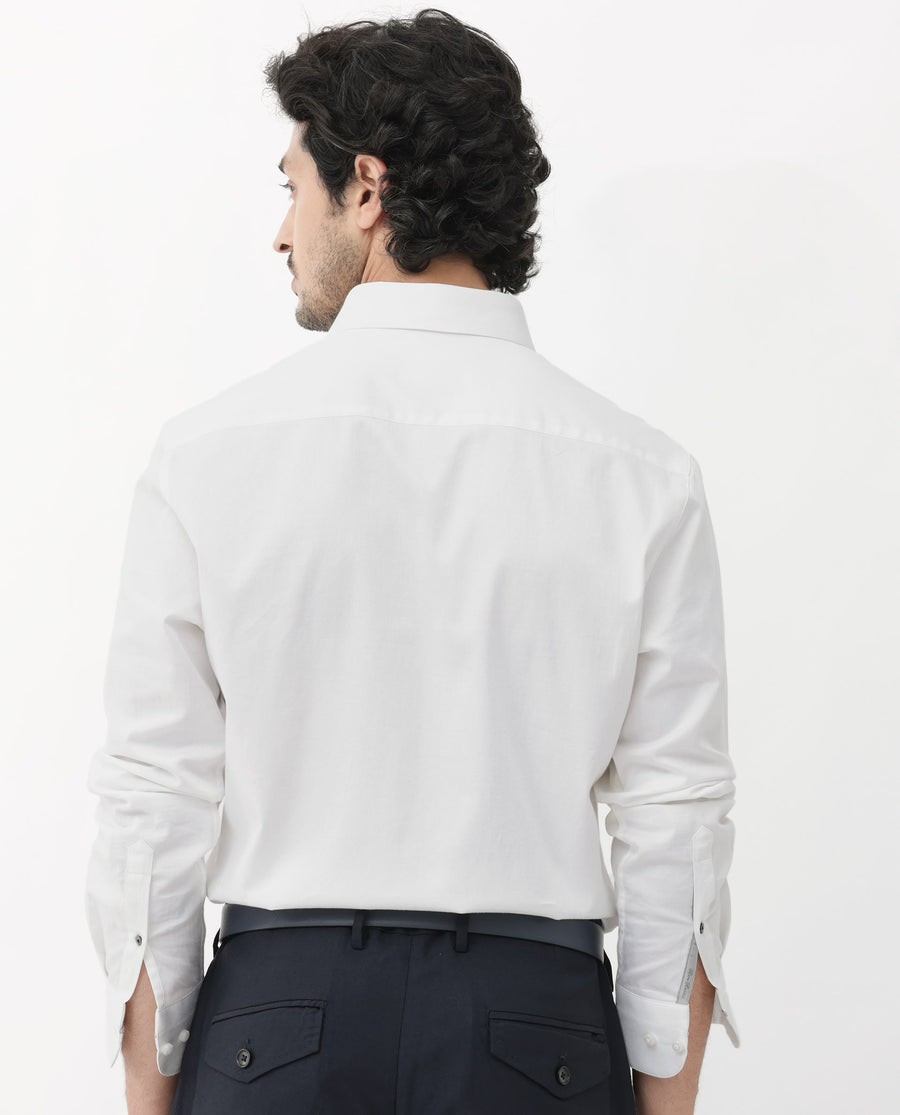 Rare Rabbit Men's Como-4 White Cotton Plain Regular Fit Full Sleeve Collared Shirt