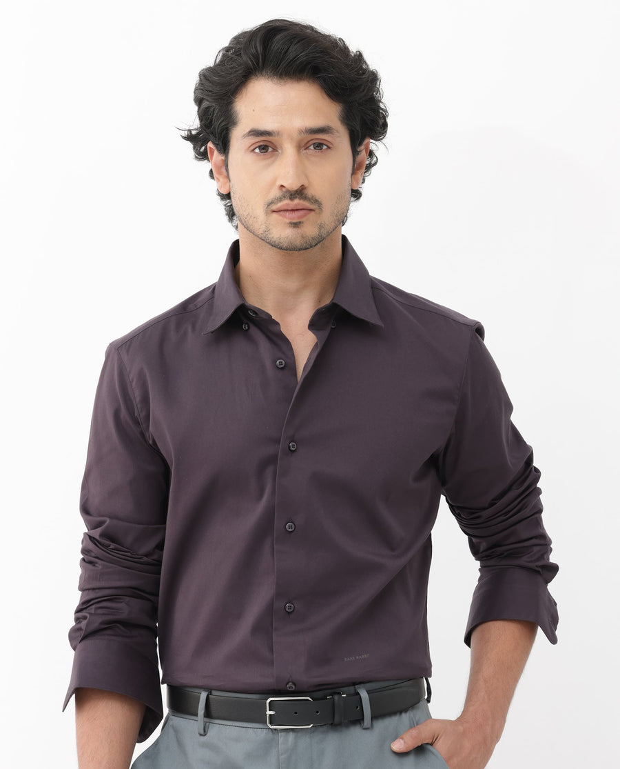 Rare Rabbit Men's Como-4 Dark Purple Cotton Plain Regular Fit Full Sleeve Collared Shirt