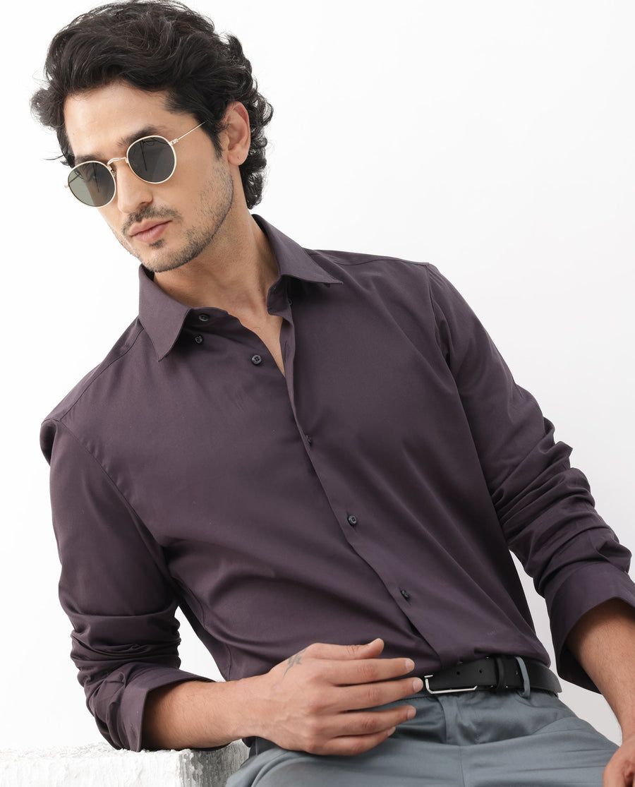 Rare Rabbit Men's Como-4 Dark Purple Cotton Plain Regular Fit Full Sleeve Collared Shirt