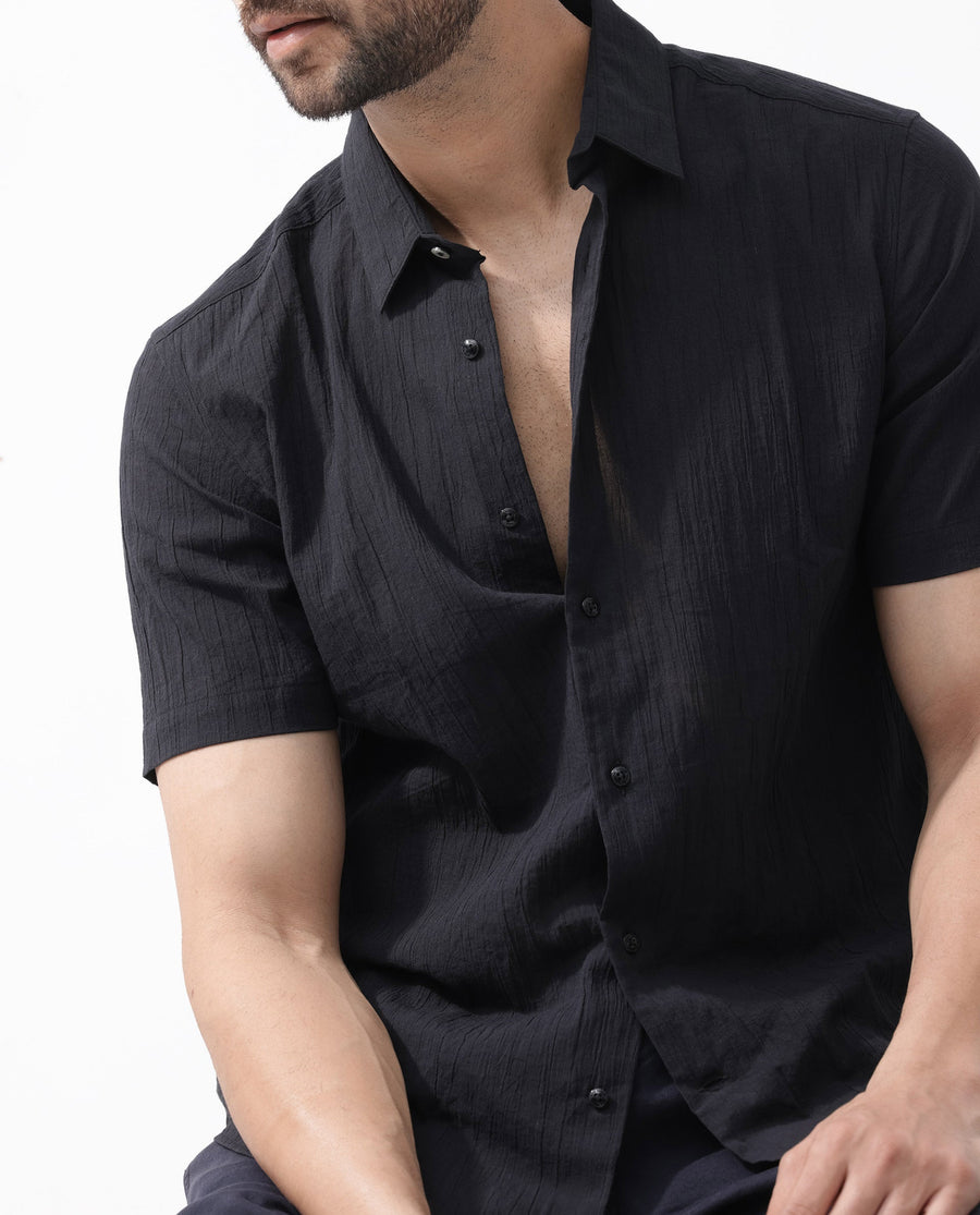 Rare Rabbit Men's Crinkle Ss Black Cotton Plain Boxy Fit Half Sleeve Collared Shirt