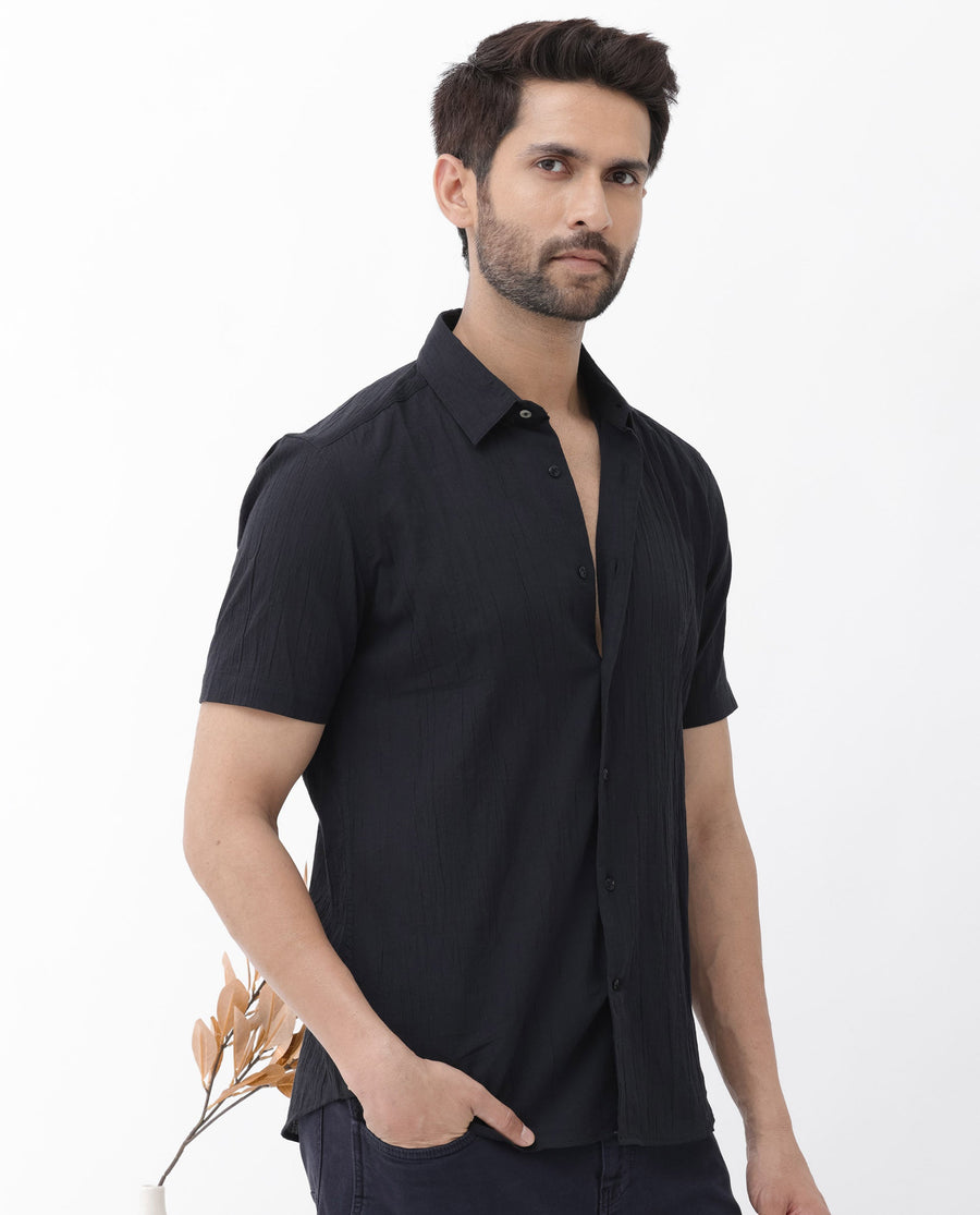 Rare Rabbit Men's Crinkle Ss Black Cotton Plain Boxy Fit Half Sleeve Collared Shirt