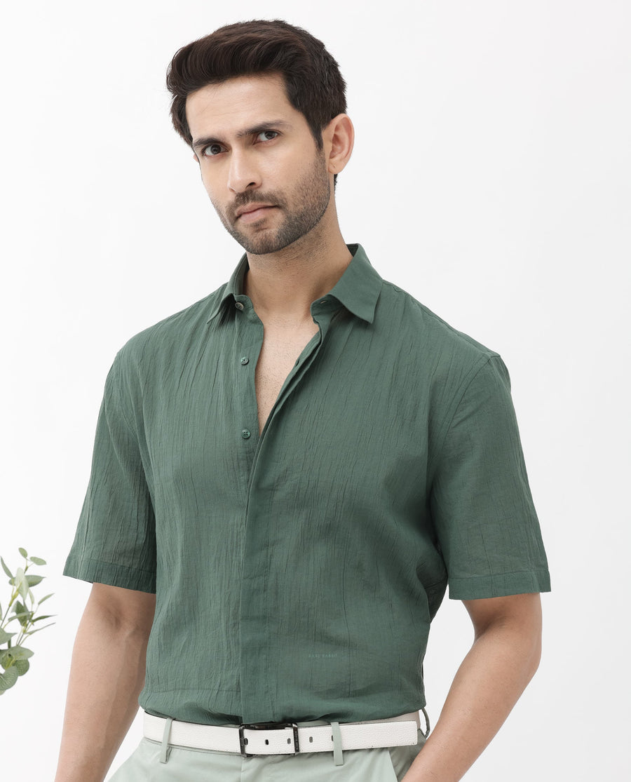 Rare Rabbit Men's Crinkle Ss Dusky Green Cotton Plain Boxy Fit Half Sleeve Collared Shirt
