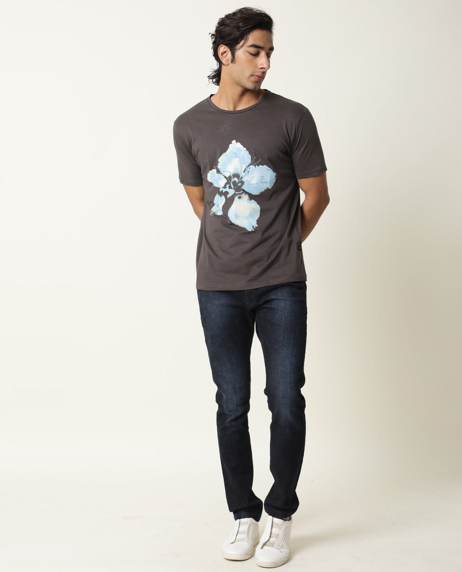 Rare Rabbit Men's Floas Grey Cotton Graphic Print Slim Fit Half Sleeve Crew Neck T-Shirt