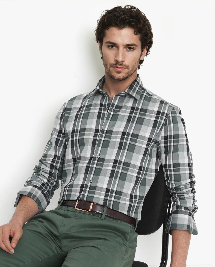 Rare Rabbit Men's Dae Green Cotton Checked Print Regular Fit Full Sleeve Collared Shirt