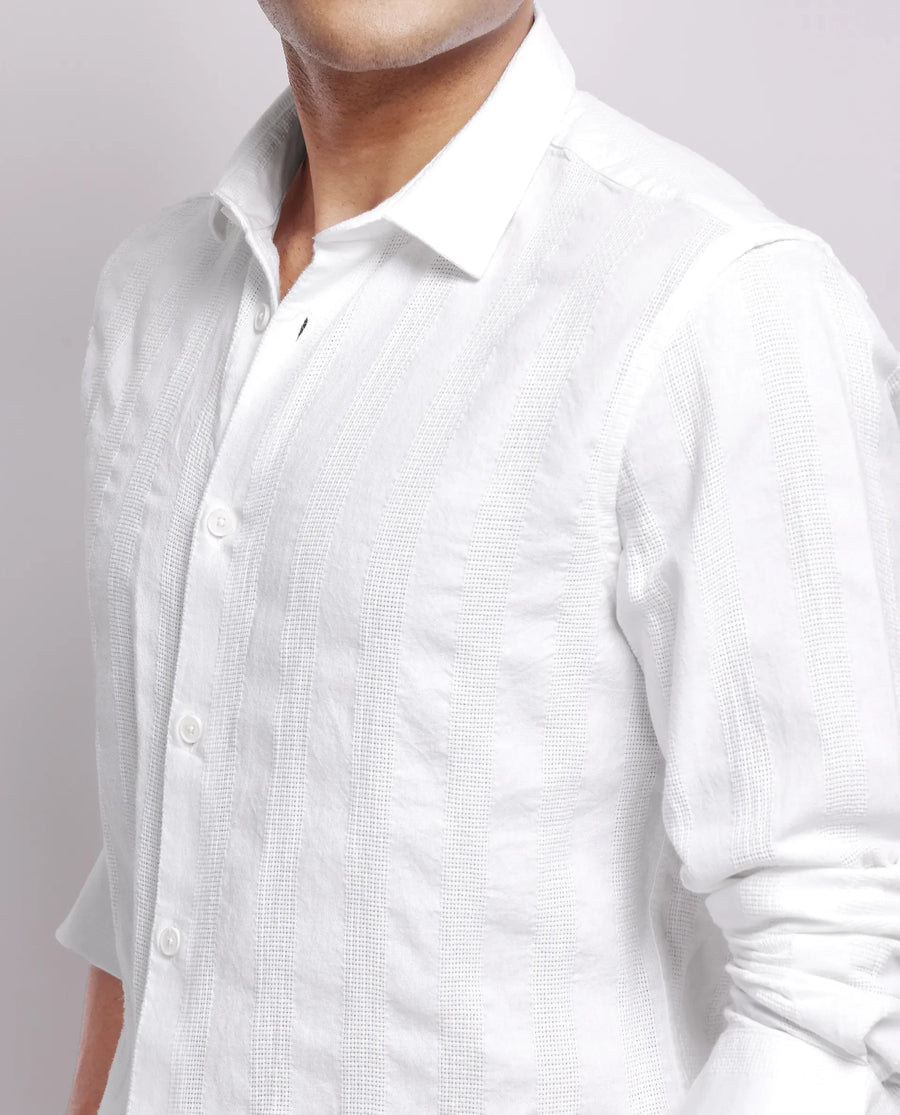 Rare Rabbit Men's Dobbiz White Cotton Striped Print Regular Fit Full Sleeve Collared Shirt