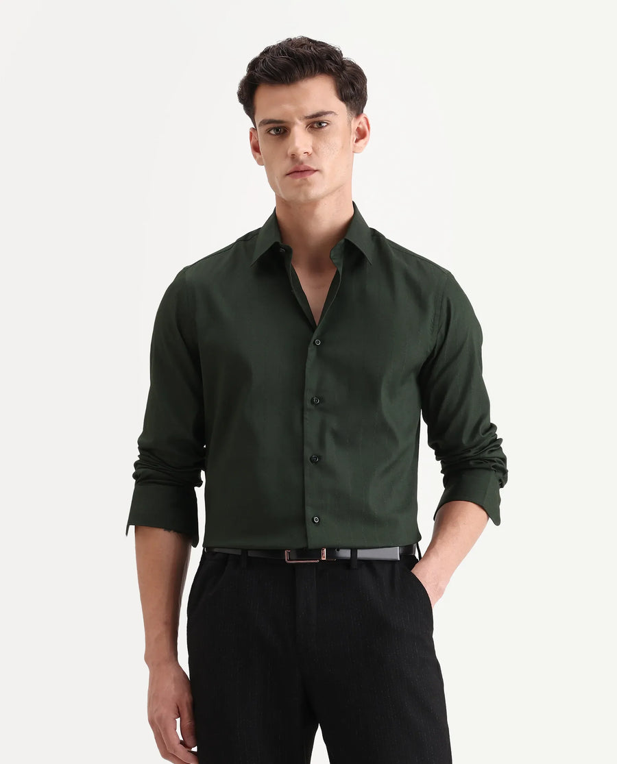 Rare Rabbit Men's Dyke Dark Green Cotton Blend Fabric Spread Collar Regular Fit Striped Shirt
