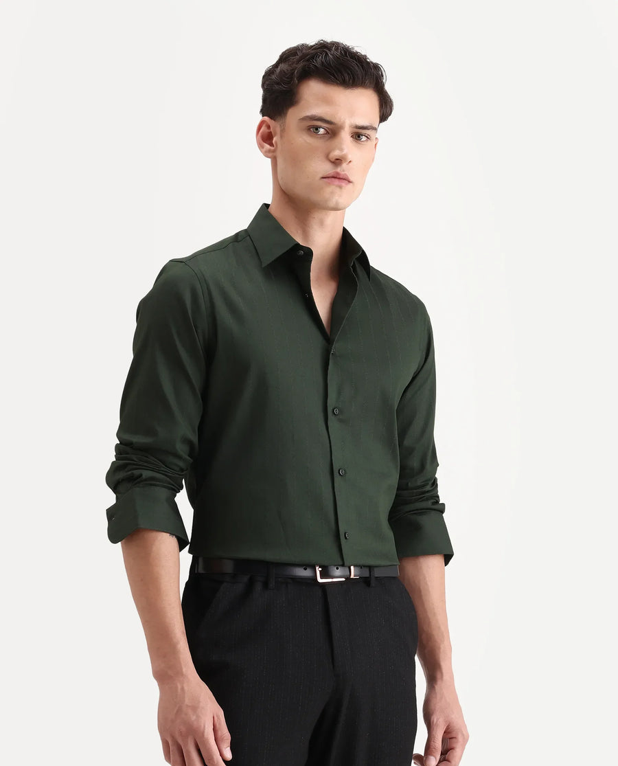 Rare Rabbit Men's Dyke Dark Green Cotton Blend Fabric Spread Collar Regular Fit Striped Shirt