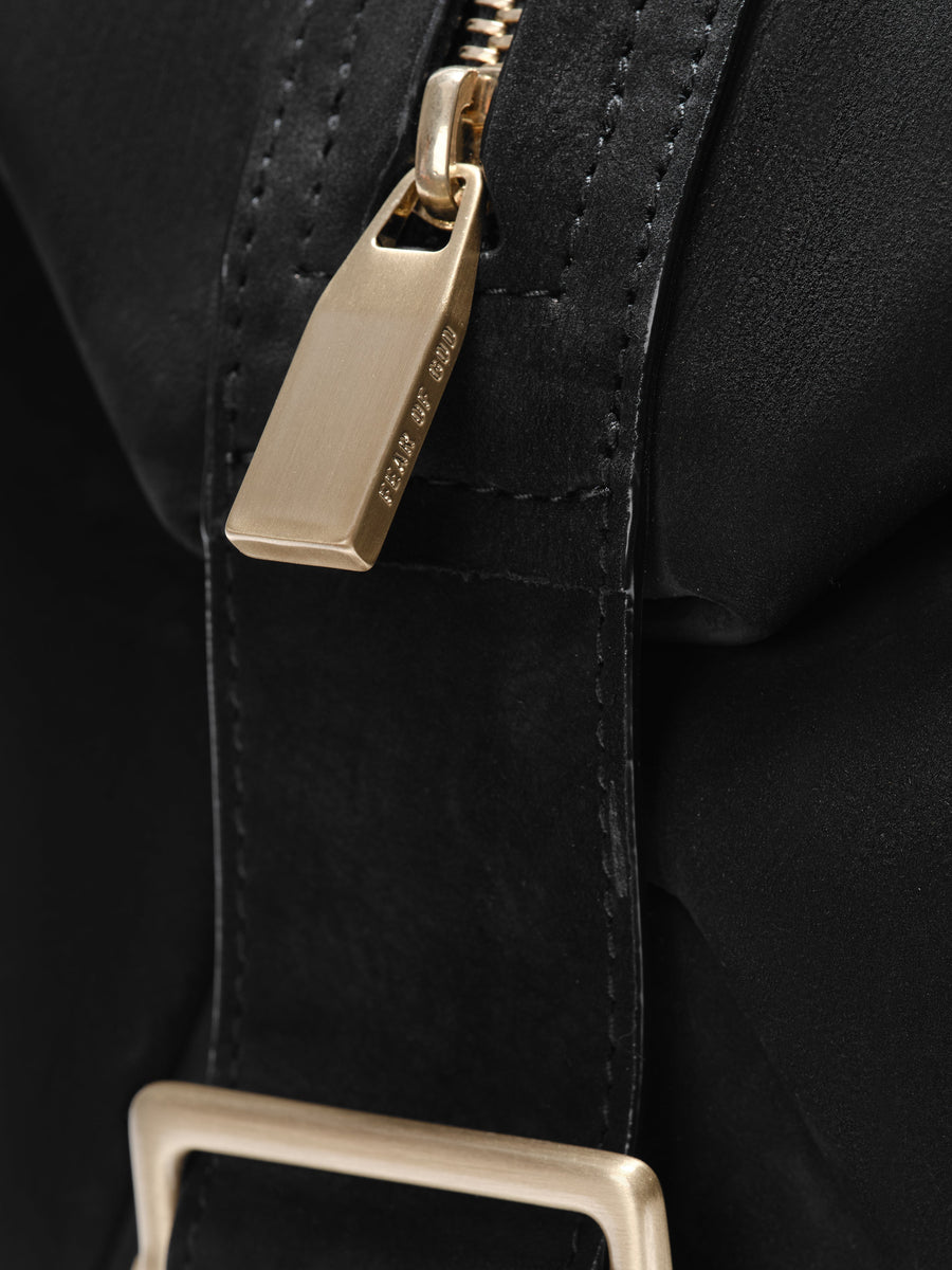 Small Belted Duffle