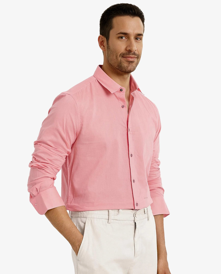 Rare Rabbit Men's Fullslee Coral Cotton Plain Tailored Fit Full Sleeve Collared Shirt