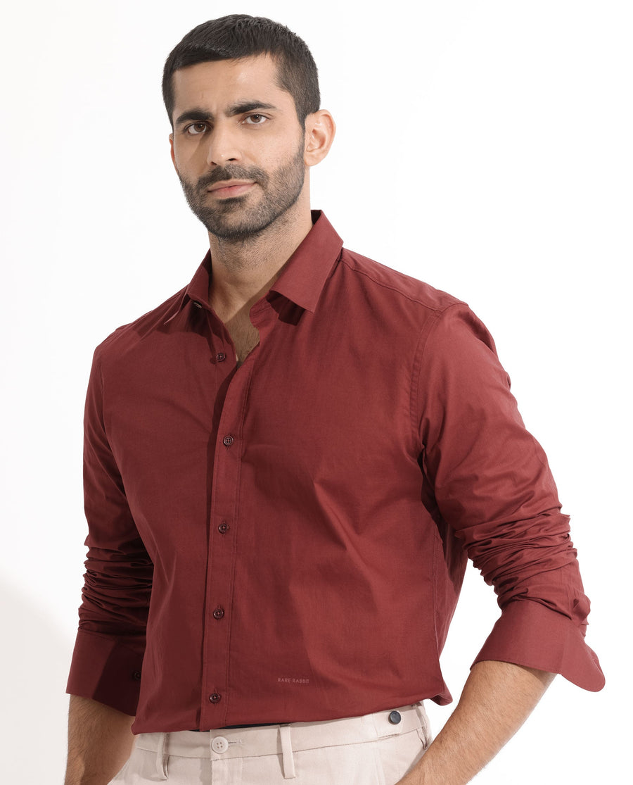 Rare Rabbit Men's Fullslee Maroon Cotton Plain Tailored Fit Full Sleeve Collared Shirt
