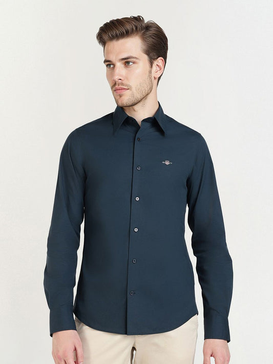 GANT Men Relaxed Slim Fit Solid Spread Collar Cotton Poplin Casual Shirt