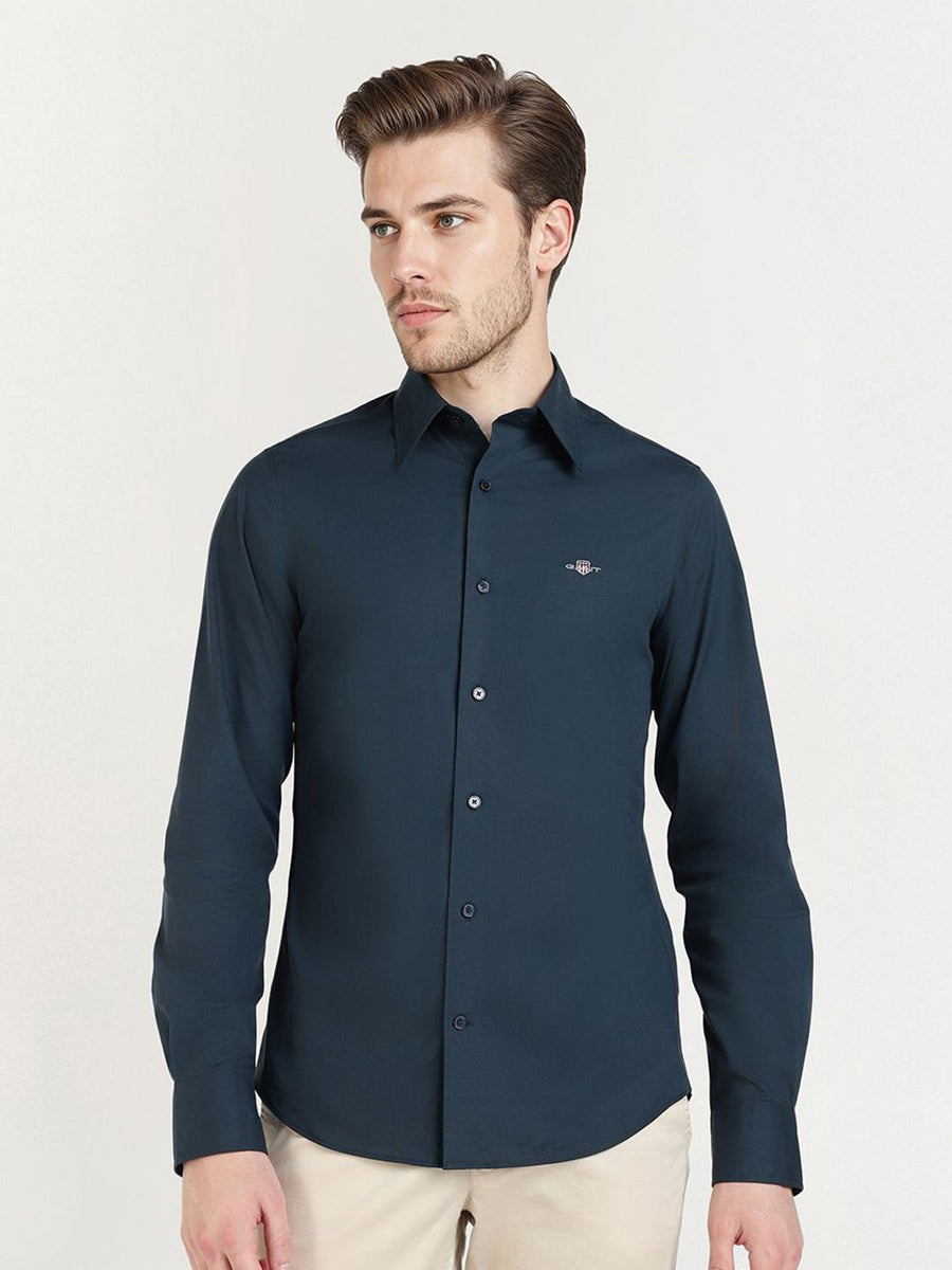 GANT Men Relaxed Slim Fit Solid Spread Collar Cotton Poplin Casual Shirt