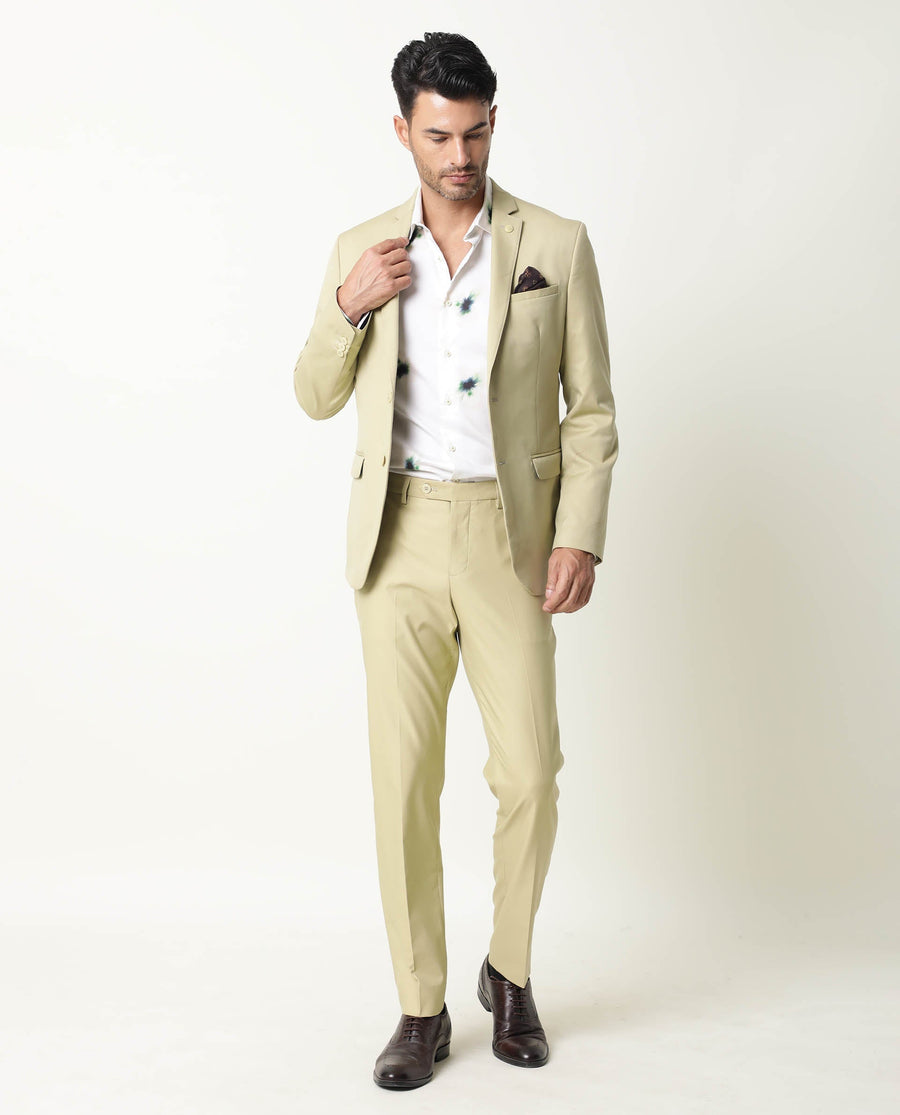 Rare Rabbit Men's Berzu Green Polyester Plain Tailored Fit Full Sleeve Lapel Neck Blazer