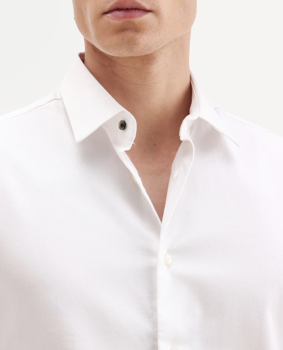 Rare Rabbit Men's Holla-25 White Cotton Blend Plain Regular Fit Full Sleeve Collared Shirt