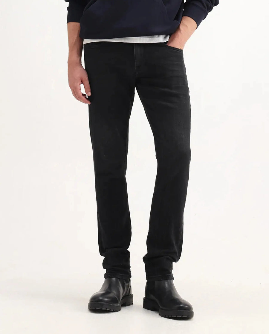 Rare Rabbit Men's Omiros Black Cotton Blend Plain Hawk Slim Fit Jeans