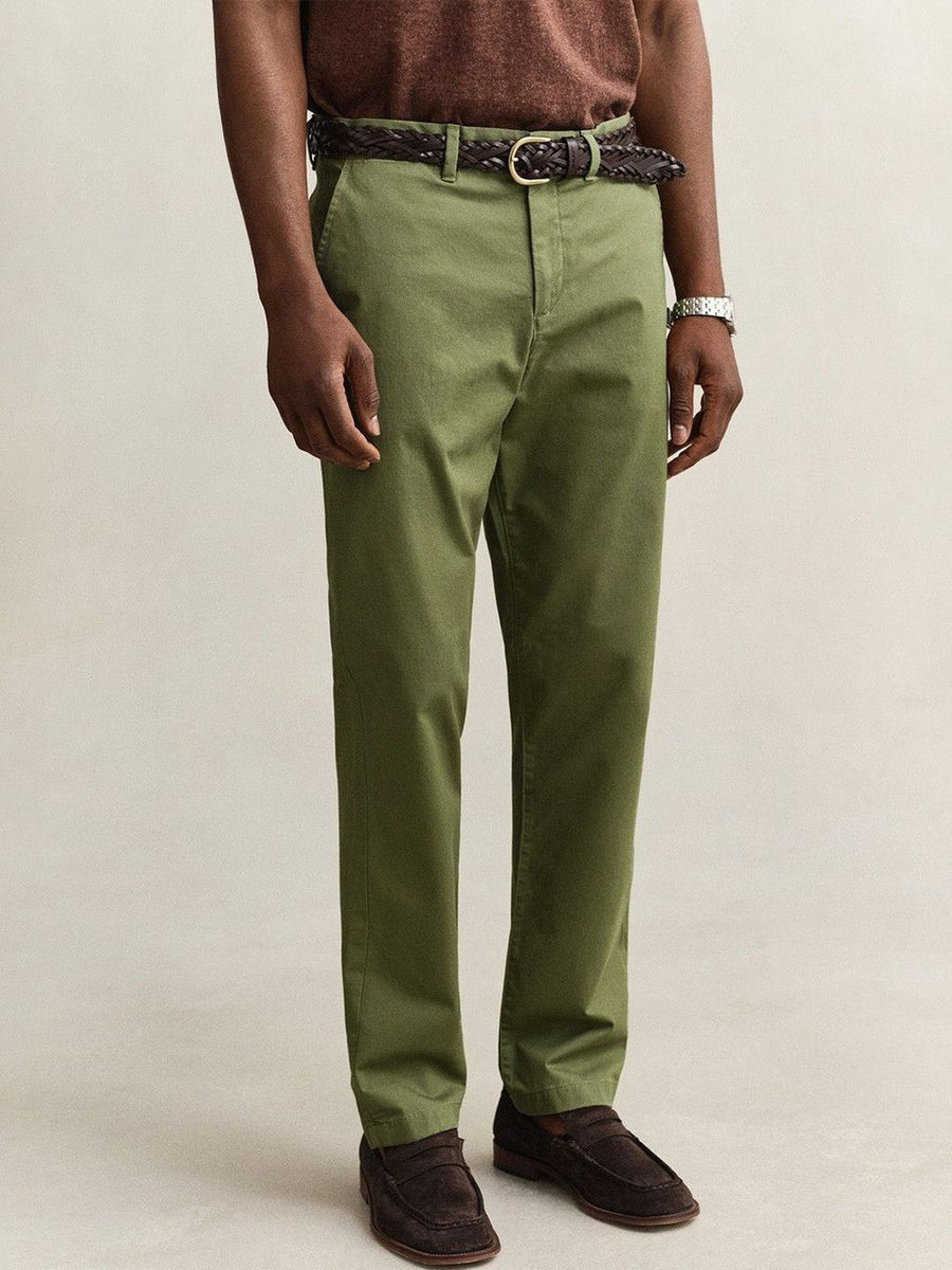 Gant Men Green Solid Stretchable Regular Fit Trouser