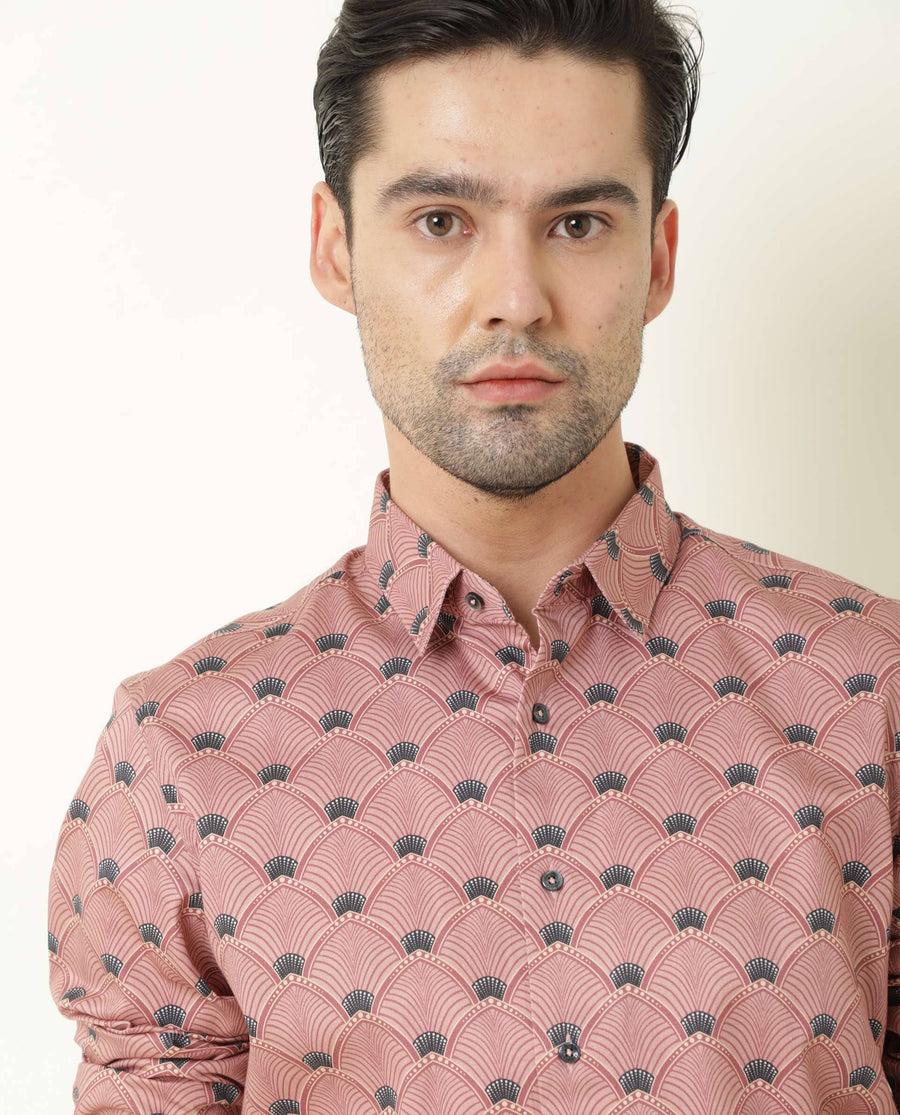 Rare Rabbit Men's Bowy Pink Cotton Geometric Print Regular Fit Full Sleeve Collared Shirt